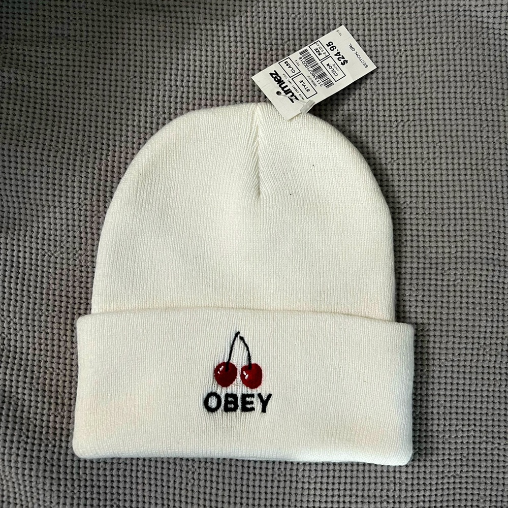 Obey 🍒 Beanie